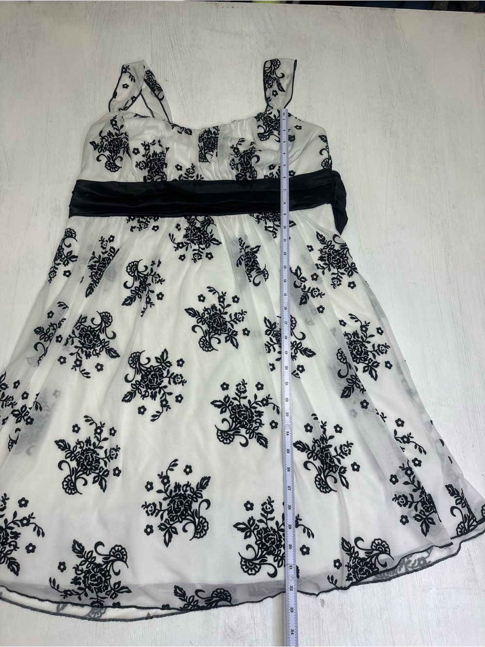 Trixxi 2X Black White Floral Flocked Dress Empire Waist Sleeveless Cocktail Plus - Picture 8 of 12